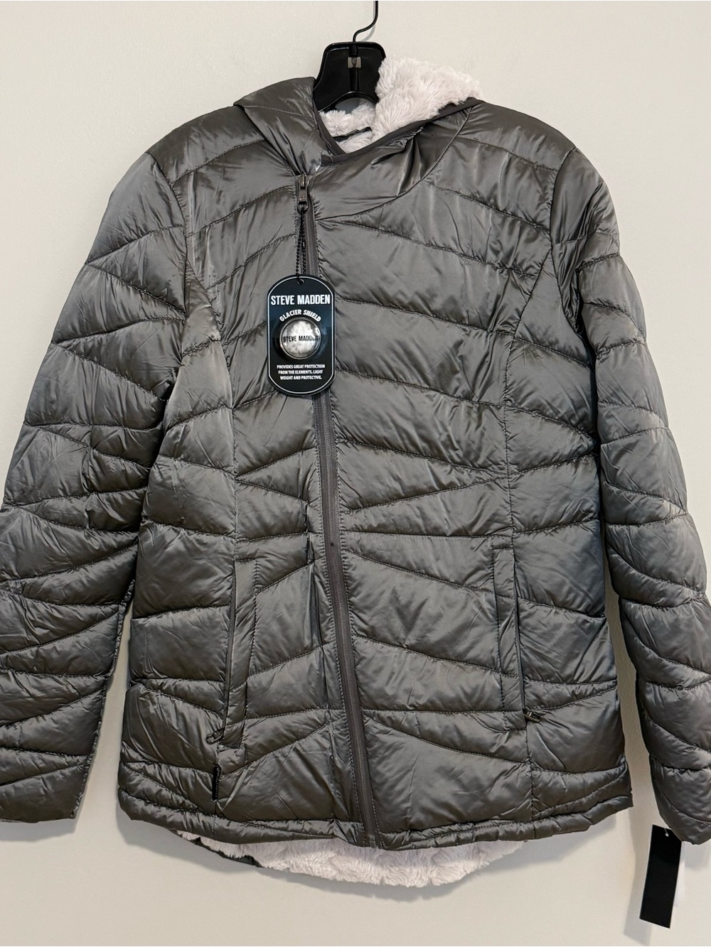 Steve Madden Glacier Shield Gray Sherpa Lined Hooded Puffer Jacket